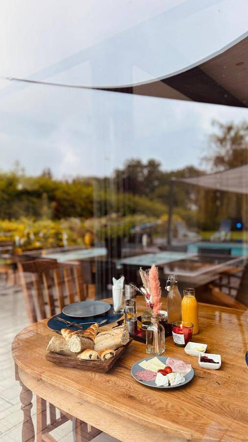 Chambre d’hôte pour 4 personnes, avec piscine et jardin ainsi que terrasse et sauna à Jalhay - 3