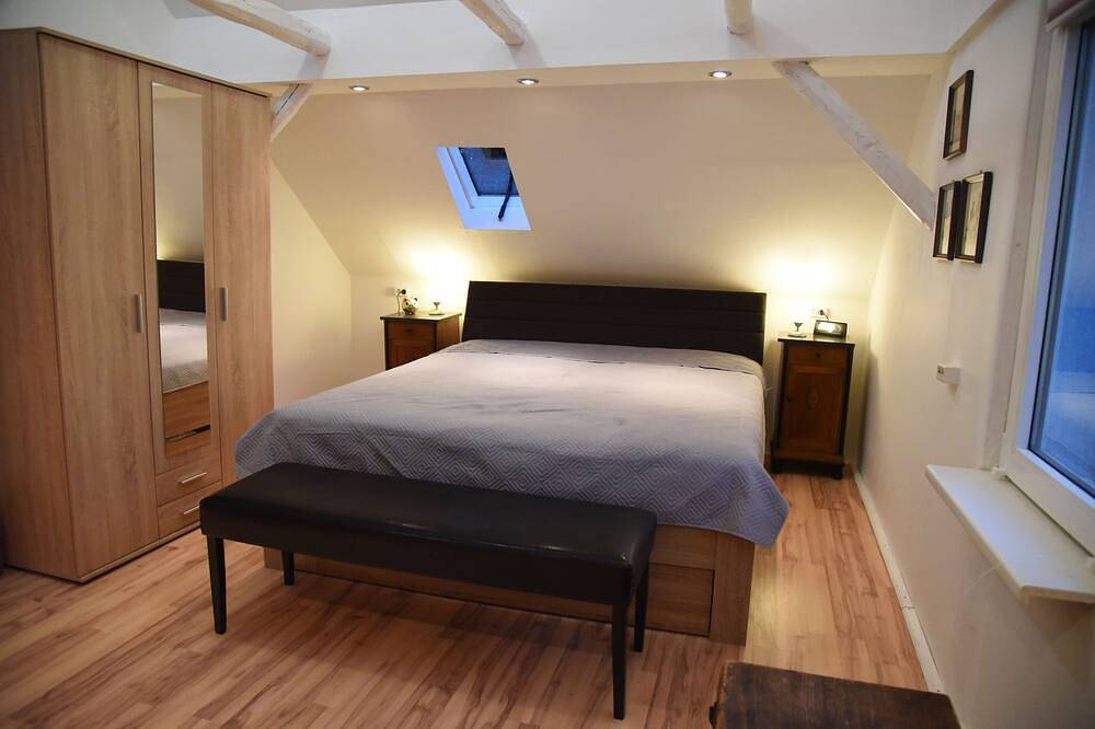 Gästehaus pack of patches in Jena - ein Ferienhaus für Sie ganz allein! in Jena, Saaleland