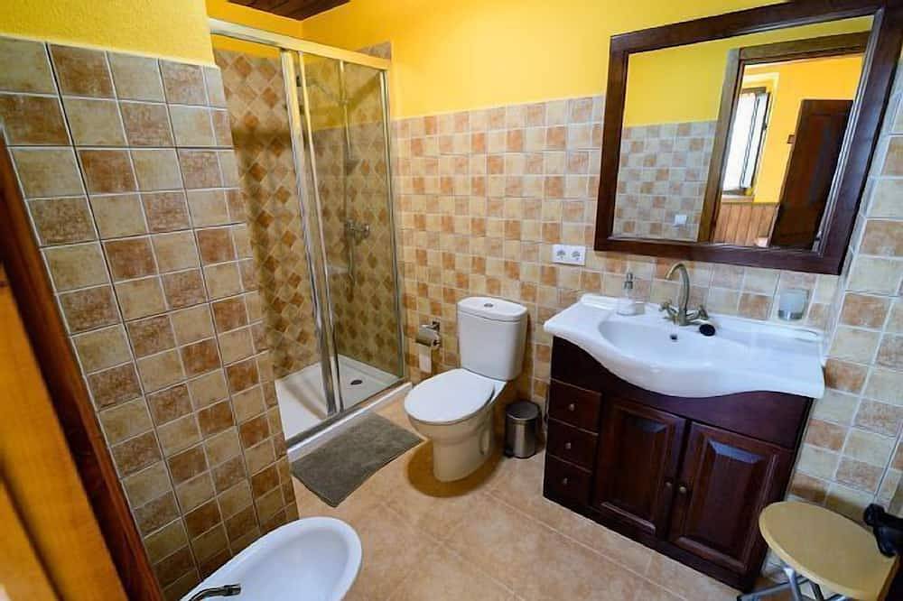 Casa rural Florencia (Casa completa para 7 personas) in Soto de Valdeón, Posada de Valdeón