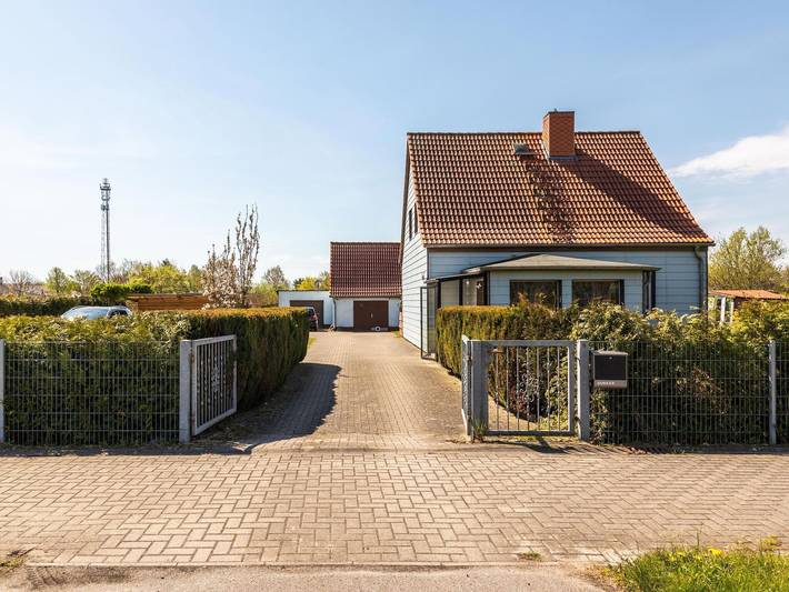 Ferienhaus für 4 Personen mit Balkon/Terrasse in Niepars, Stralsund Umland