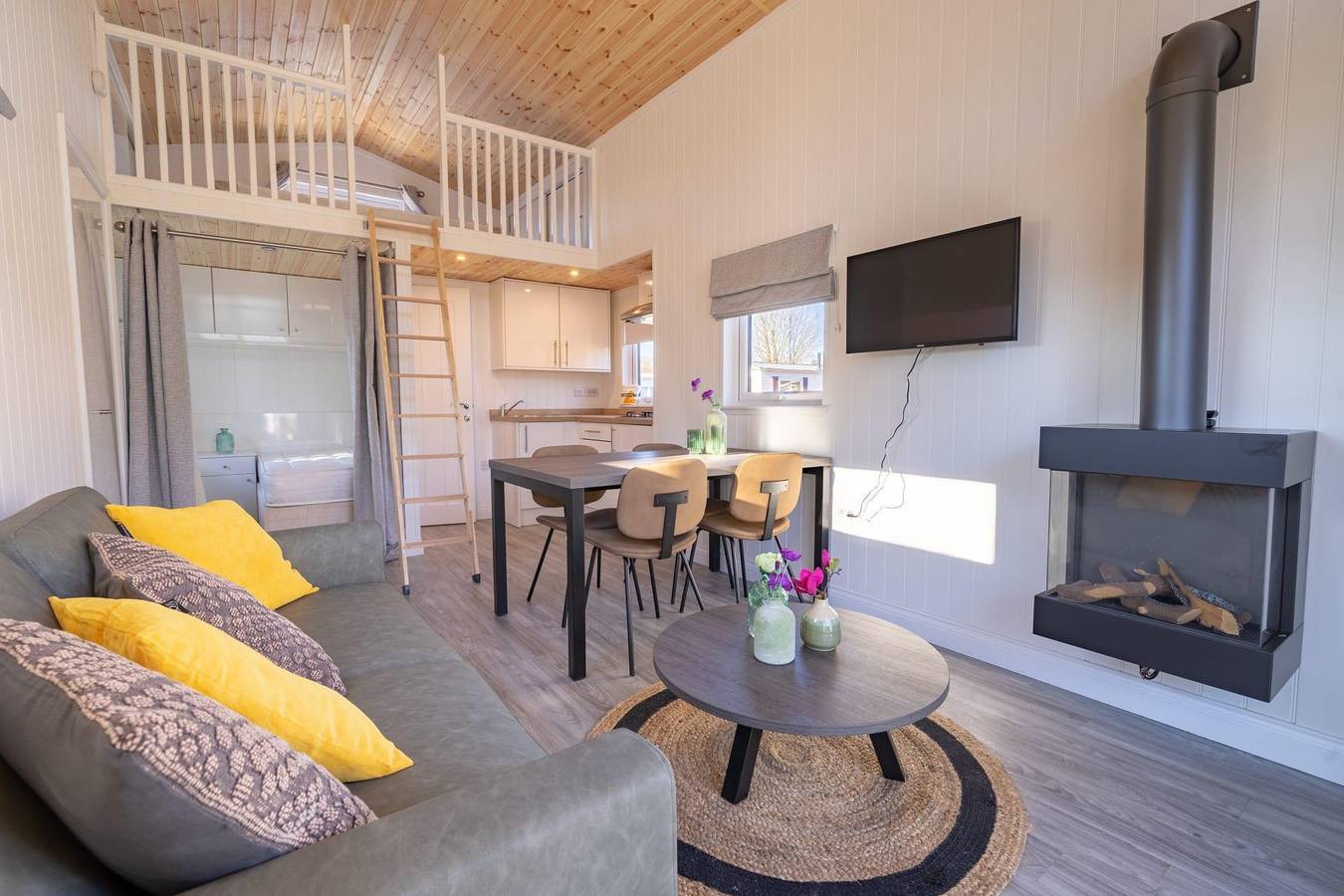 Europarcs Markermeer — Tiny Lodge 2+2 in Bovenkarspel, Markermeer