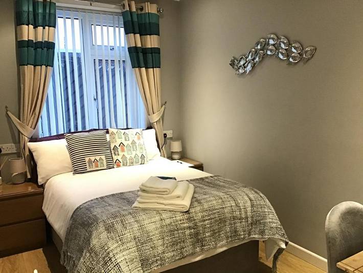 Chambre d’hôte pour 2 personnes, avec jardin, animaux acceptés à Poole - 3