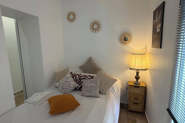 Appartement entier, One & three in Rueil-Malmaison, Hauts-de-Seine