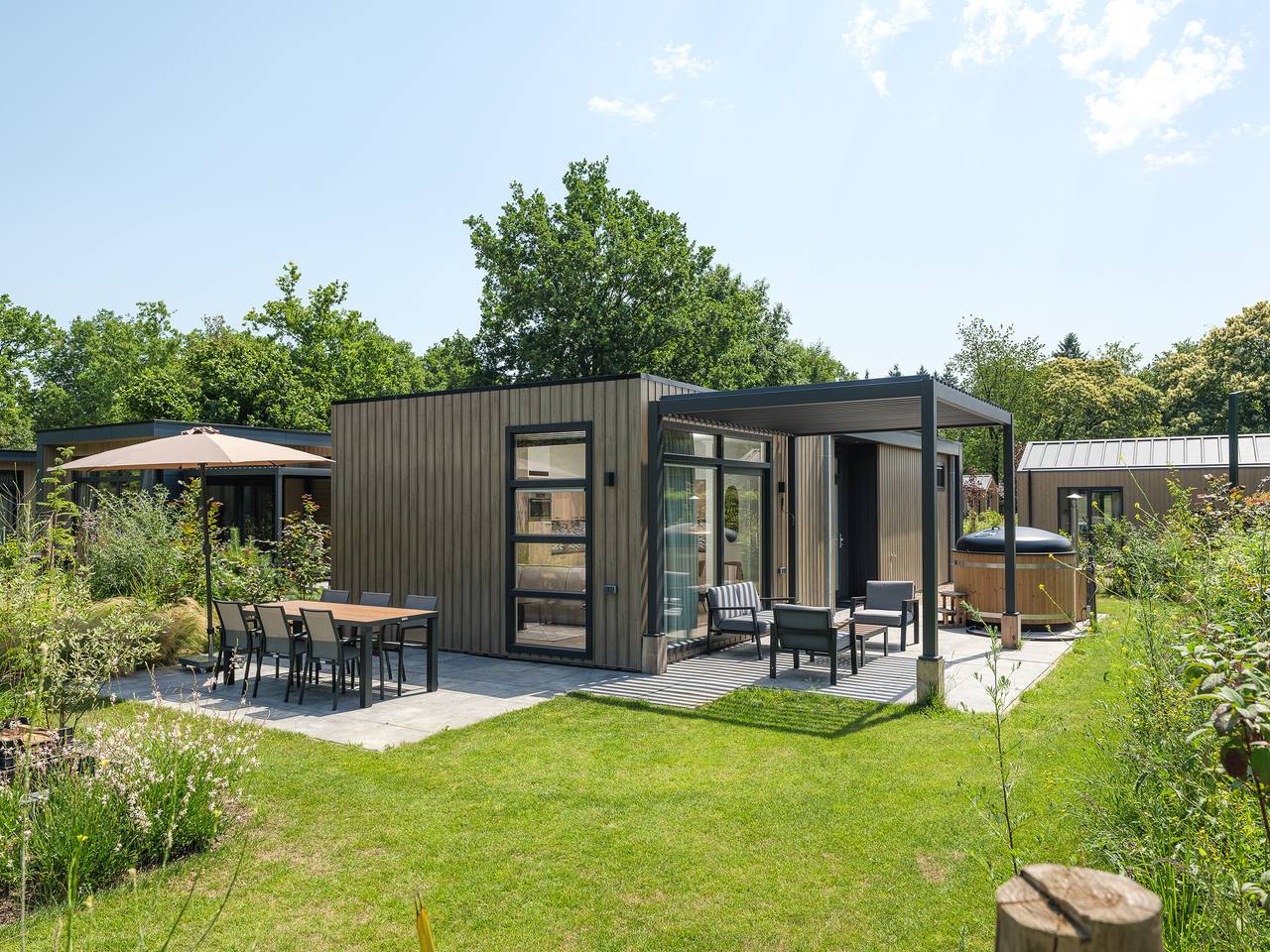 Veluwepark de Bosgraaf — Batenburgh Deluxe mit Hot Tub & Sauna | 4 Personen in Veluwe