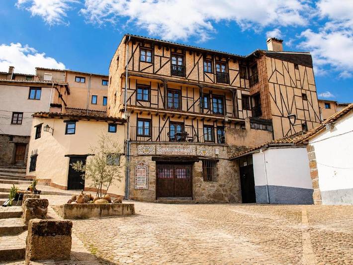 Apartamento para 4 personas, con Balcón y Terraza además de Piscina y Vistas en Hervás