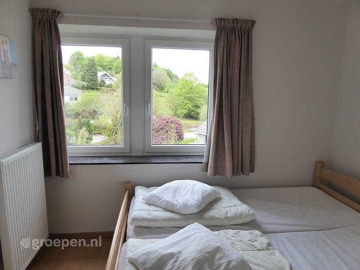 Location de vacances pour 24 personnes, avec vue sur le lac et sauna ainsi que terrasse et balcon/terrasse à Manhay - 4