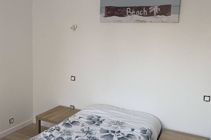 Location de vacances pour 9 personnes, avec jardin dans Lac de Pombonne - 2