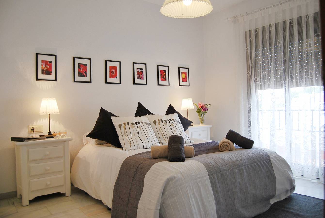 Hel leilighet, Ferieleilighet for 4 personer med balkong in Playa Carabeíllo, Nerja