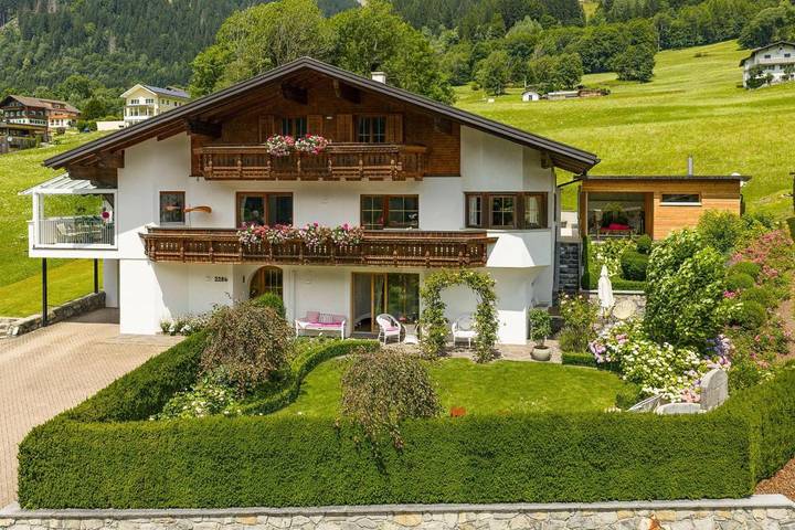 Bauernhof für 2 Personen, mit Terrasse und Garten sowie Ausblick in Silvretta Montafon