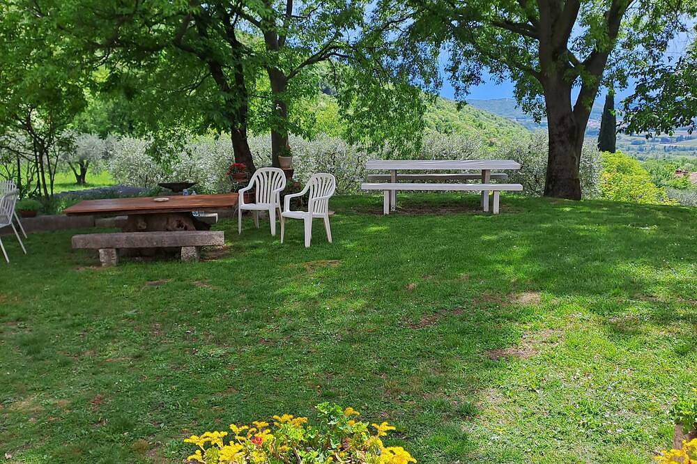 Ganze Wohnung, Dimora Forte San Marco - rustico con giardino in Caprino Veronese, Gardasee-Berge