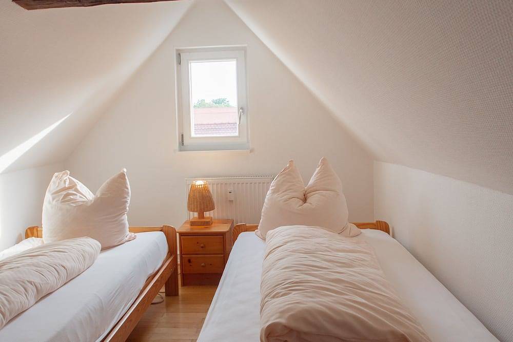 Appartamento intero, Baroque gallery apartment Praetoria - city center location- in Regensburg, Baviera Orientale