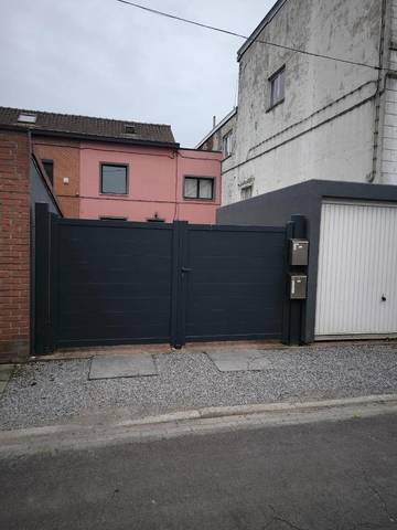 Location de vacances pour 8 personnes, avec jardin, animaux acceptés dans Montignies Sur Sambre