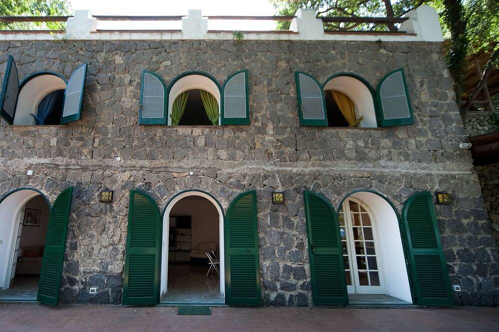 Villa for 7 People in Forio, Ischia