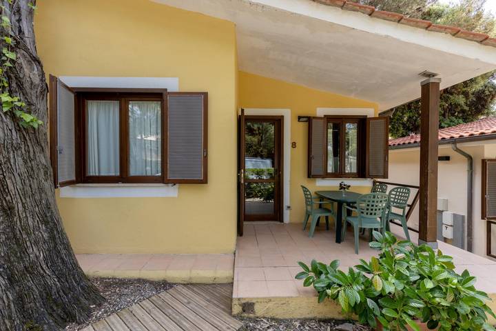 Bungalow für 5 Personen, mit Garten und Pool, mit Haustier in Italien - 2