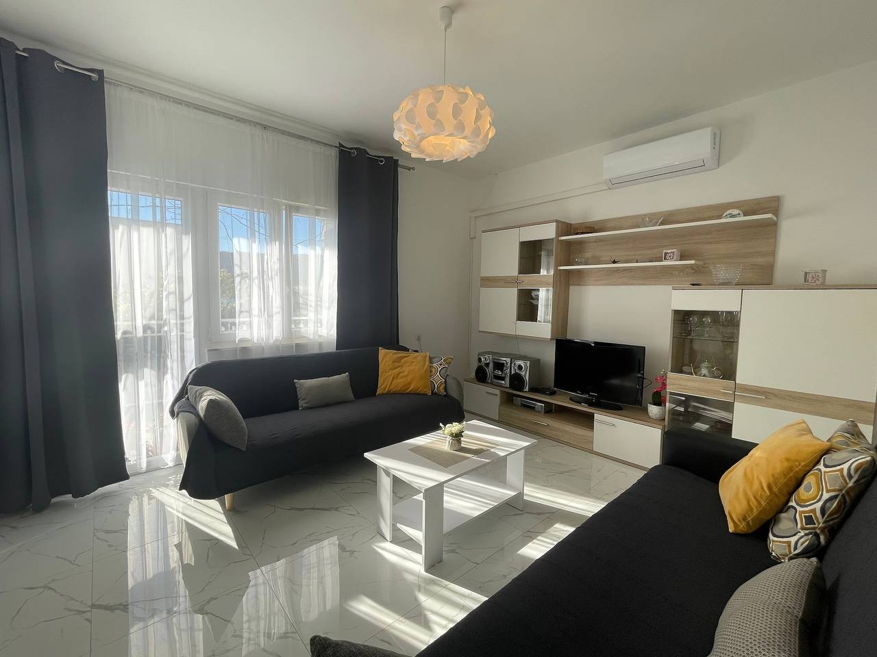 Entire apartment, Two bedroom apartment near beach Vinišće, Trogir A-16485-a in Vinisce, Split-Dalmatia