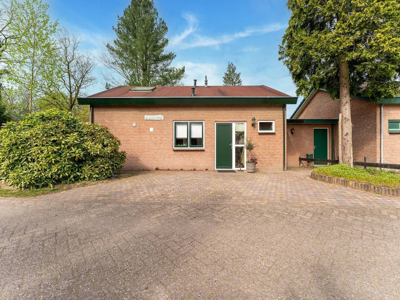 Tranquil Holiday Home in Garderen near Forest in Veluwe