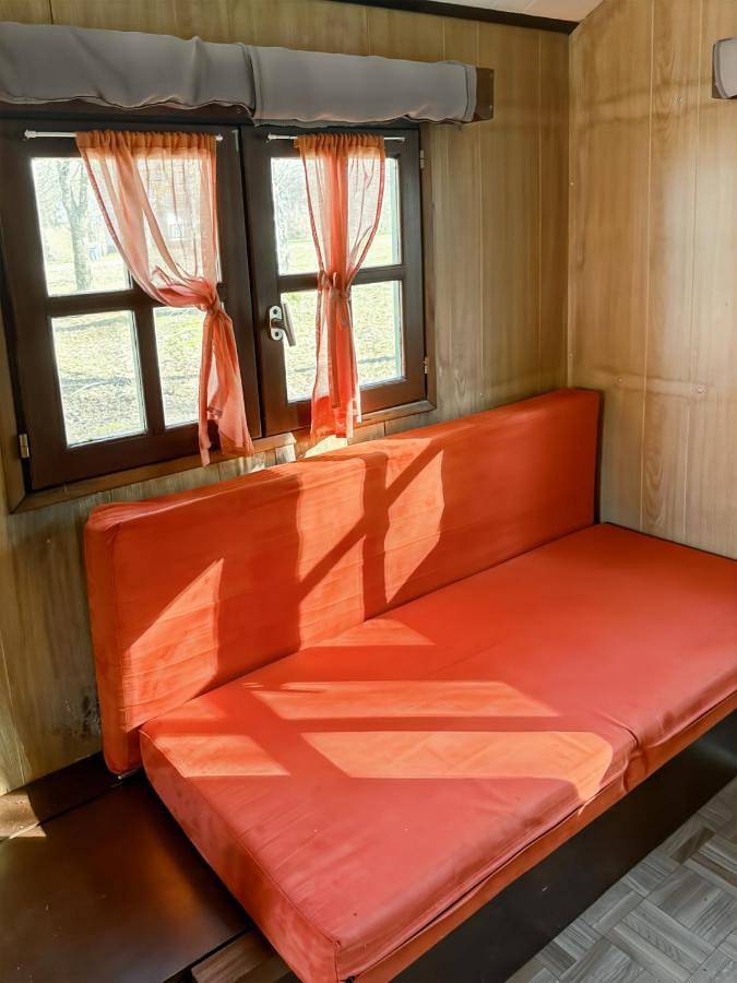 Location de vacances pour 3 personnes, avec vue à Saint-Pantaléon-de-Lapleau - 3