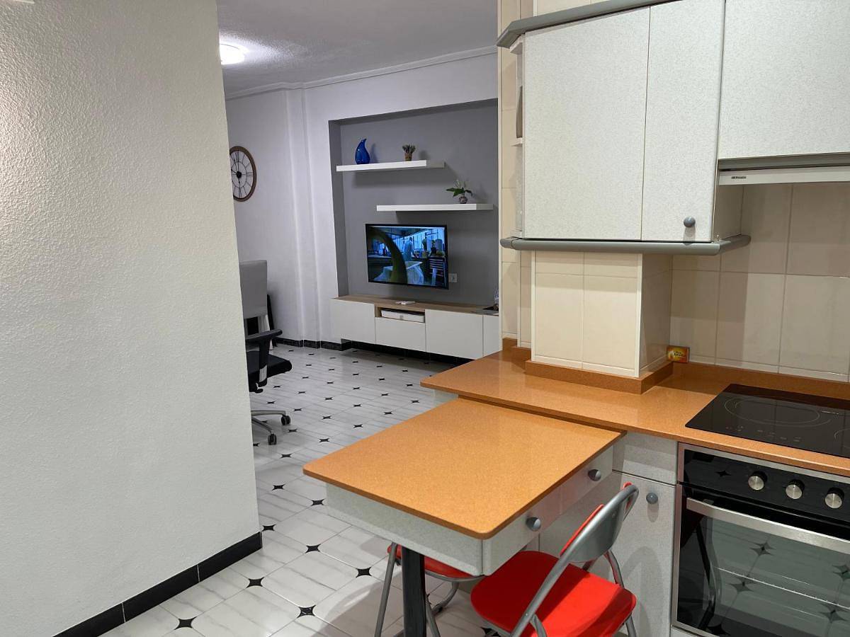 Apartamento entero, Two-Bedroom Apartment in Castellón de la Plana, Costa del Azahar