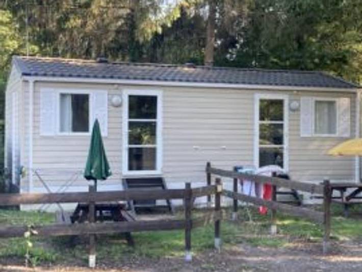 Flower Camping de la Trye - Mobilhome 1 personne - 02-Mobil-Home Mitoyen Standard 17m2 (1ch - 1 pers.) + Tv + Clim in Bresles, Oise
