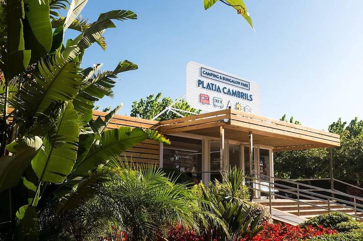 Bungalow pour 3 personnes, avec terrasse et piscine à Cambrils