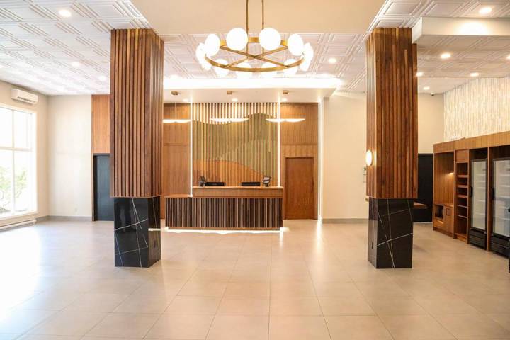 Hotel para 3 personas, con sauna y piscina - 1