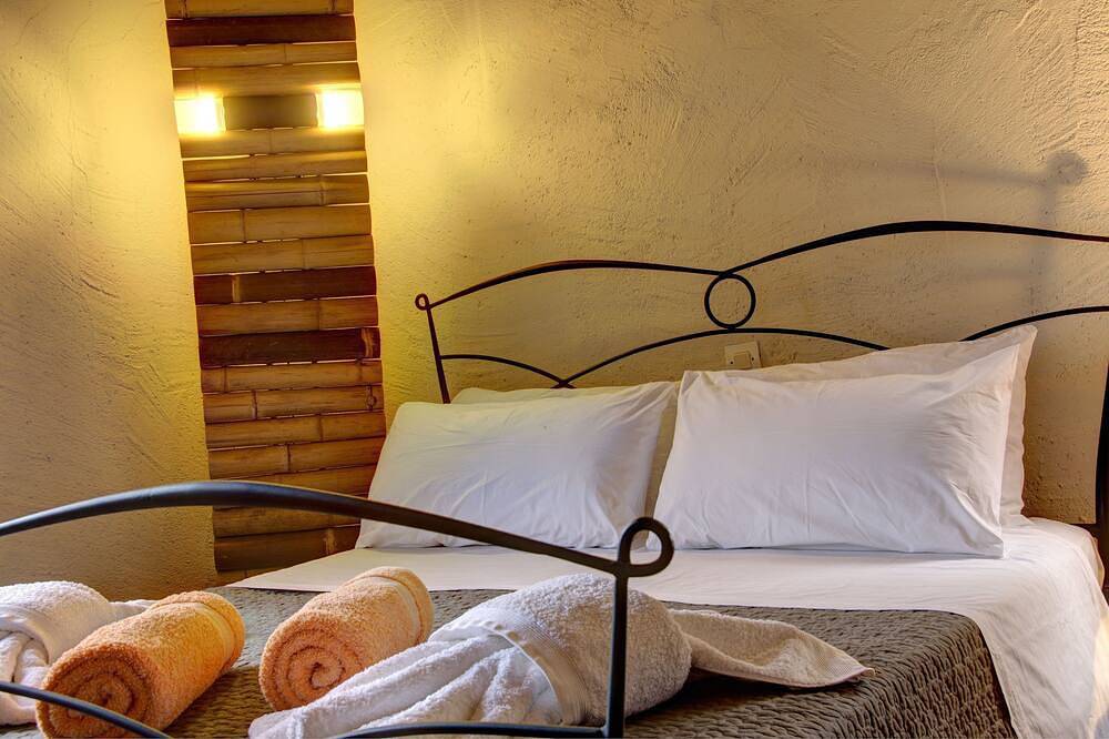Dieses Haus mit Privatpool ist die ideale romantische Unterkunft in Sporaden