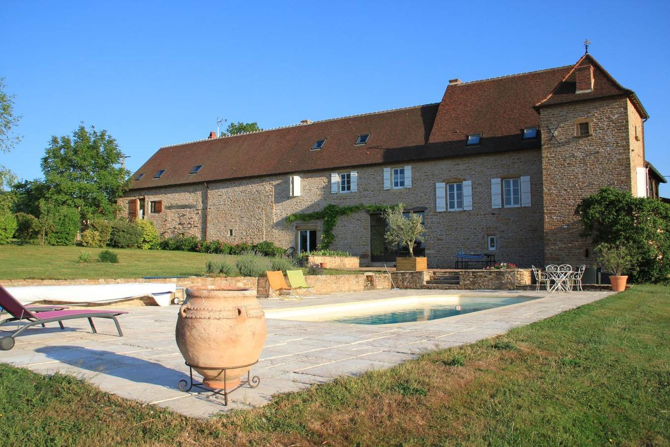Le Petit Gîte de la Ferme de Châtenay in Étrigny, Chalon-sur-Saône region