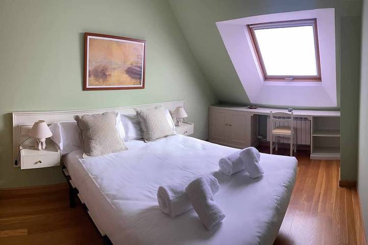 Apartamento entero, Ático Pintor Ernesto Goday en O Grove in Praia de Confín (O Grove), O Grove