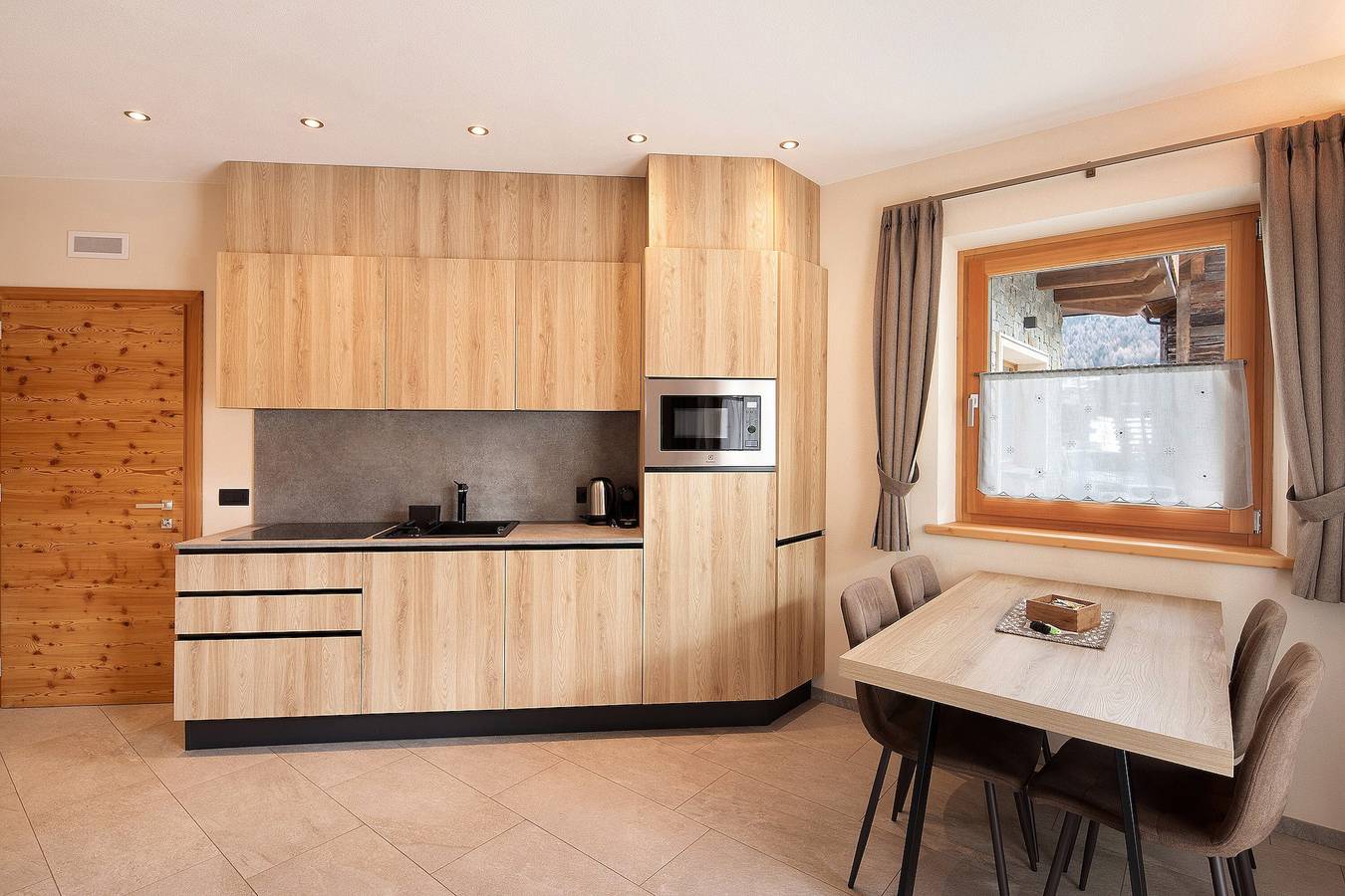 Chalet „Stella Alpina“ mit Bergblick, Balkon und Wlan in Livigno, Veltlin