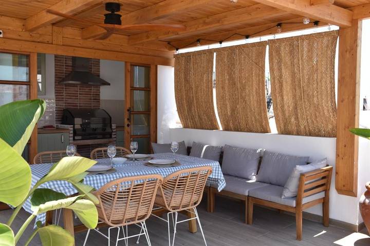 Appartement de vacances pour 2 personnes, avec Balcon ainsi que Terrasse et Vue dans Maro