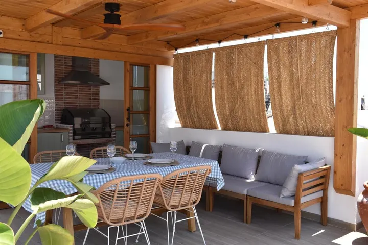 Apartamento de vacaciones para 2 personas, con terraza y vistas - 1