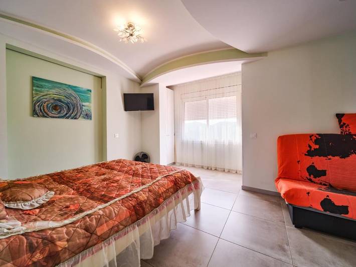 Casa rural para 8 personas, con vistas y piscina además de sauna y jardín, Se admiten mascotas en Maresme - 3