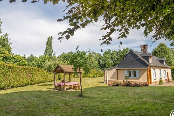 Gîte pour 6 personnes, avec jardin