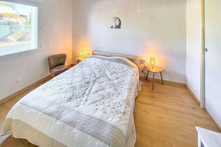 Location de vacances pour 4 personnes à La Jonchère - 2