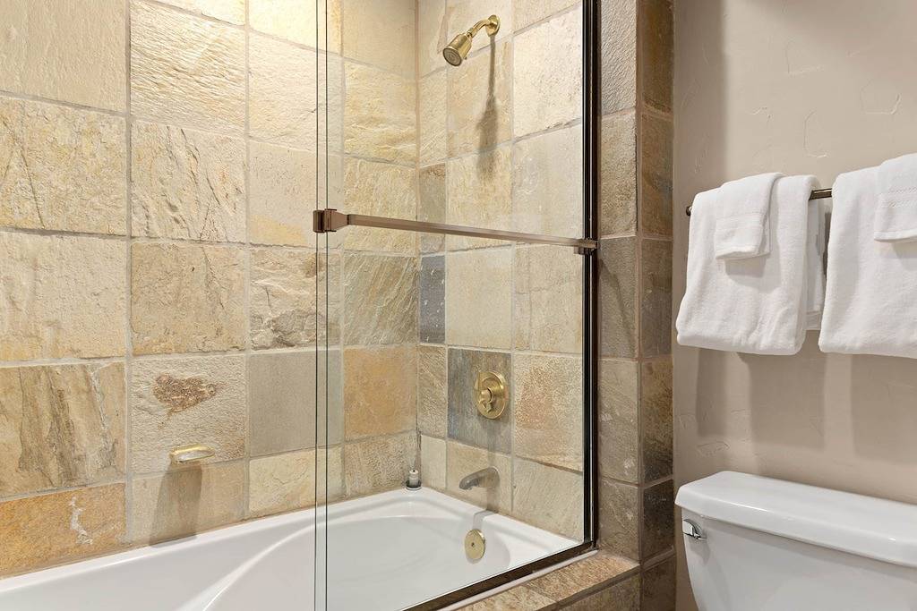 Ganze Wohnung, The Highline Retreat: 2 bed/2bath | Ski, Soak, Sip in Mountain Village, Telluride Ski Resort