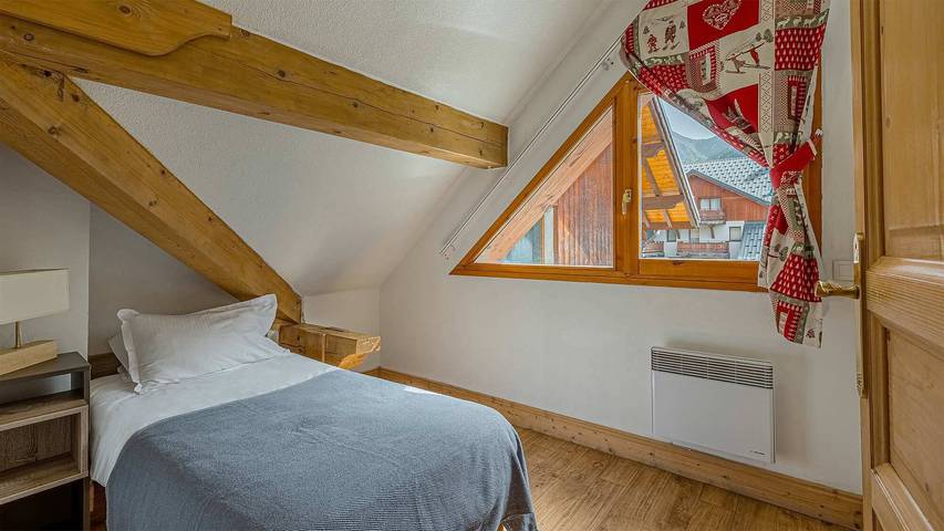 Gîte pour 9 personnes, avec sauna, animaux acceptés dans Office De Tourisme De Vaujany - 3
