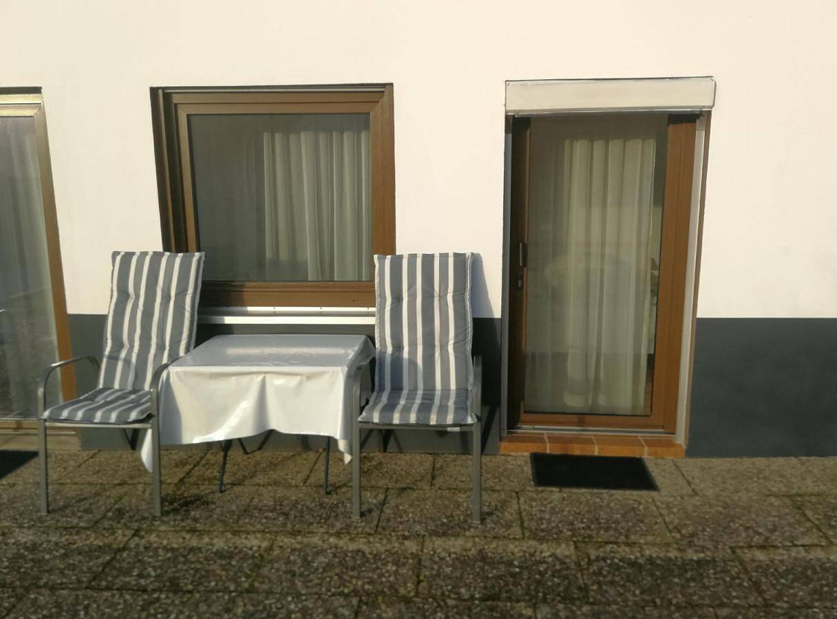 Ganze Ferienwohnung, Double Room with Terrace in Ahorntal, Frankenalb