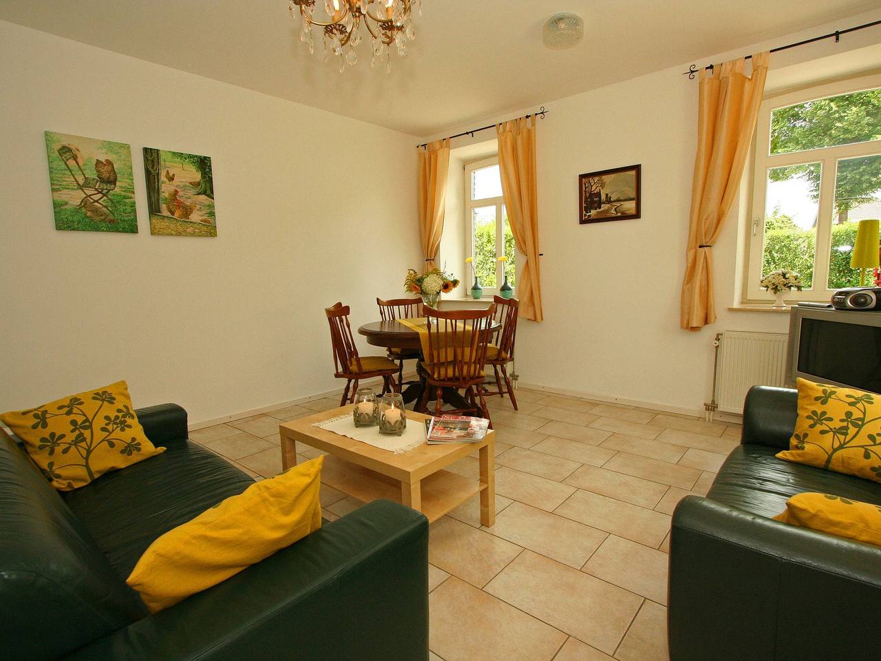 Boerderij met uitzicht op de tuin in Wijlre, Limburg