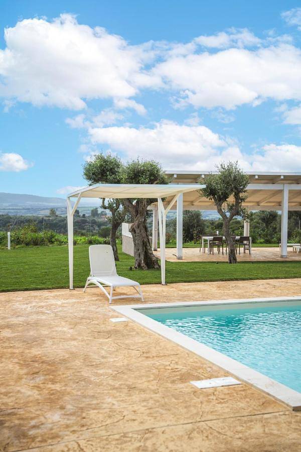 Gîte pour 3 personnes, avec vue ainsi que jardin et piscine à Sassari - 3