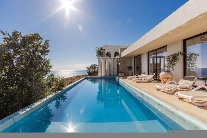 Vakantiehuis voor 6 personen, with zwembad and balkon as well as tuin, kindvriendelijk - 1