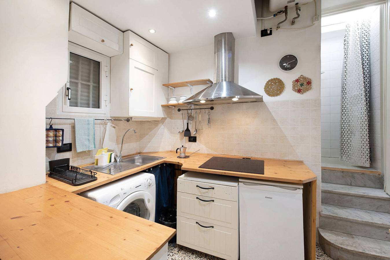 Ganze Wohnung, Apartment 'Bright Genova' mit Wlan und Klimaanlage in Genua (Stadt), Genua