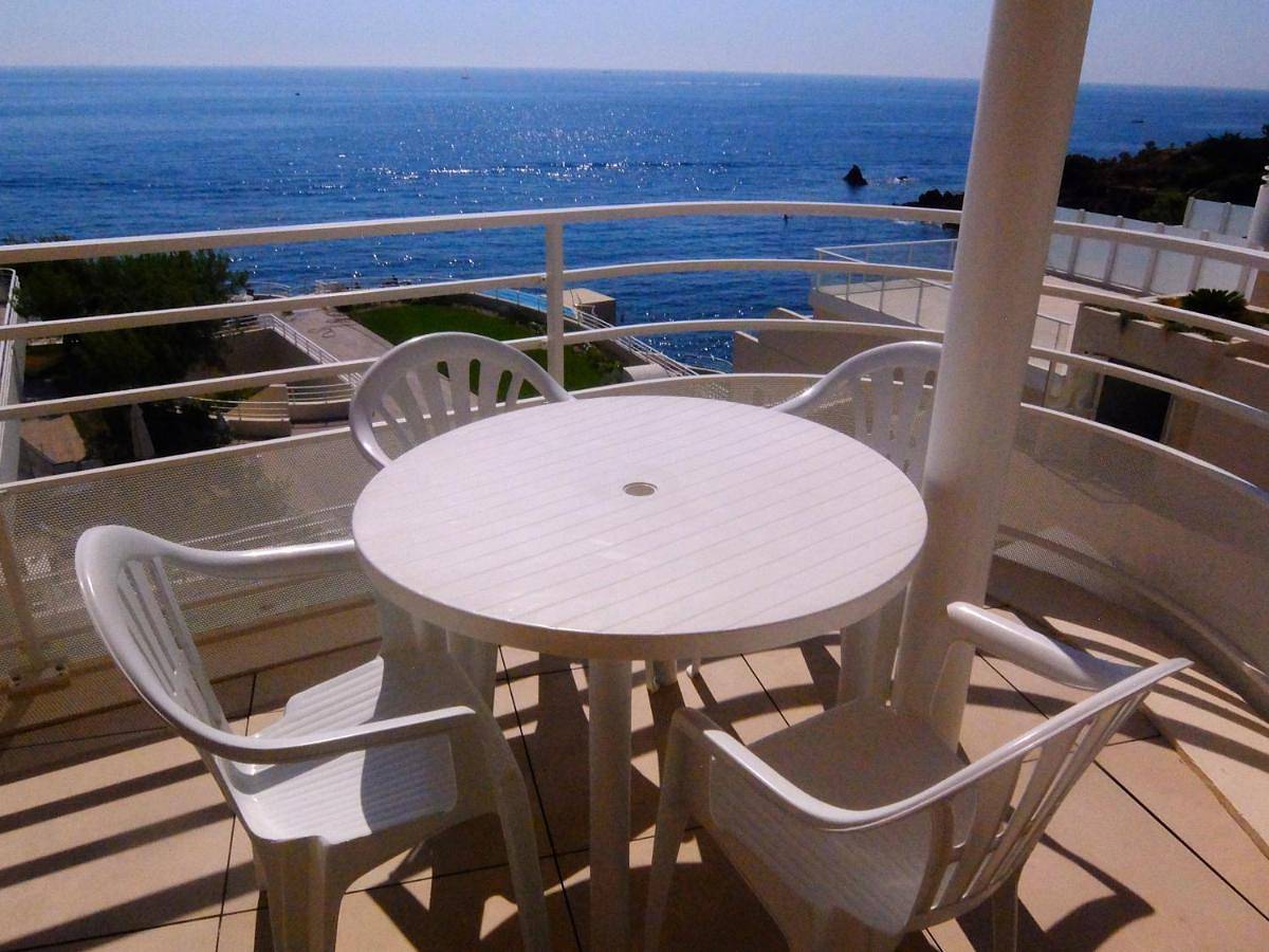Appartement entier, One-Bedroom Apartment in Le Trayas, Saint-Raphaël