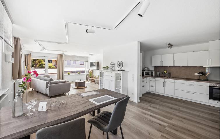 Ganze Ferienwohnung, Sonnige Erdgeschosswohnung + Parkplatz, Terrasse, Internet | Seewald 400m in Seewald, Nordschwarzwald