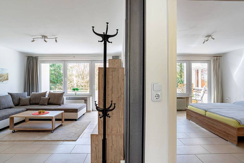 Ganze Wohnung, Seeseite Komfort mit Balkon in Eutin, Ostholstein