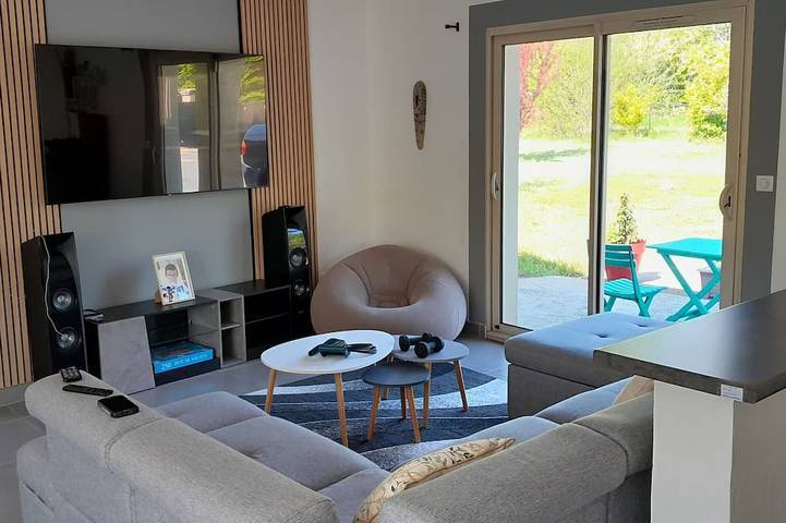Location de vacances pour 8 personnes à La Douze - 4