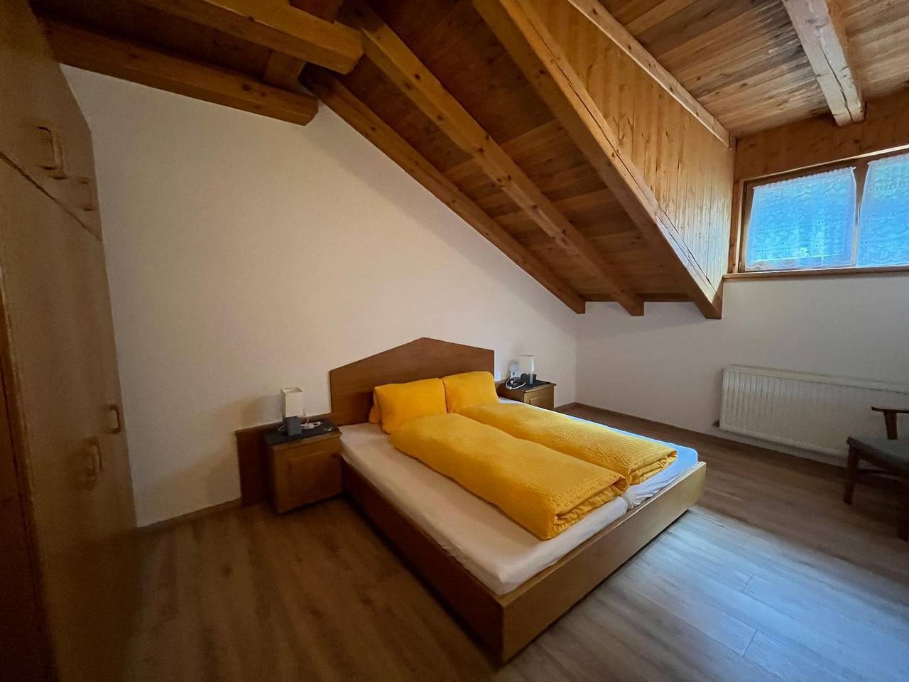 Hel semesterlägenhet, Appartement für 4-7 Pers. in Stubai Alps, Sölden