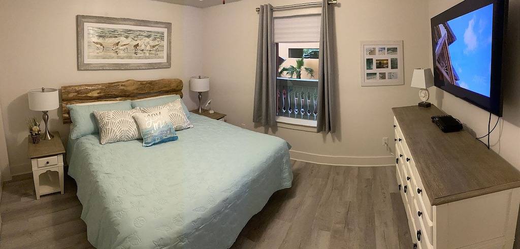 Beach Rental for 6 Guests in Gulf Highlands, West Panama City Beach