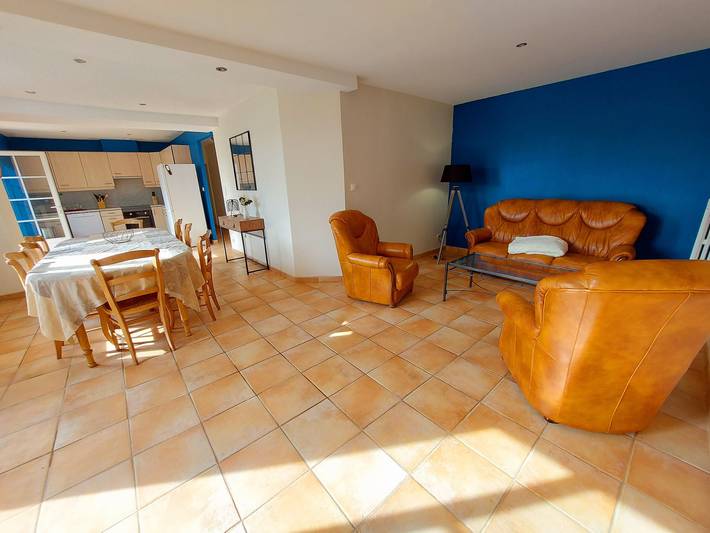 Gîte pour 7 personnes, avec jardin et terrasse dans Mayenne - 2