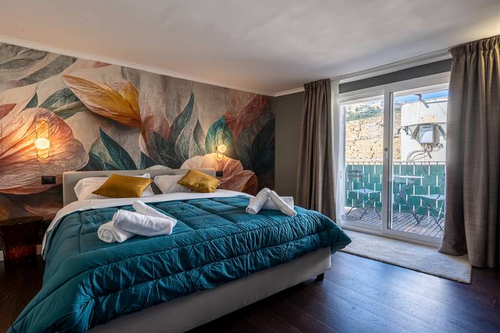 BnB für 3 Personen, mit Balkon in Neapel