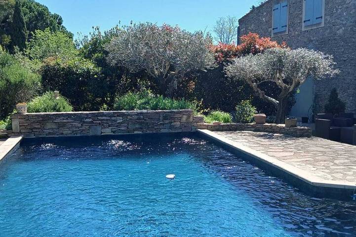 Chambre d’hôte pour 9 personnes, avec piscine à Trausse - 3